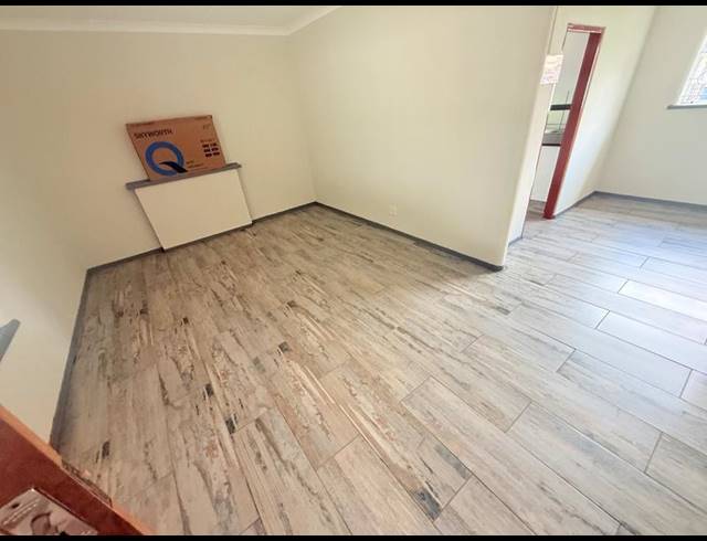 3 BEDROOM HOUSE FOR SALE IN VANDERBIJLPARK CW 2